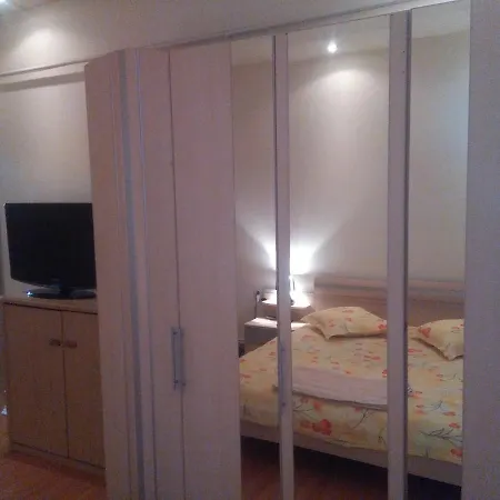 Gasthuis Casa Ovi Si Simo Haţeg